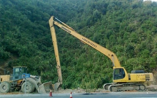 長(zhǎng)臂挖掘機(jī)廠家、長(zhǎng)臂挖掘機(jī)廠家定制、長(zhǎng)臂挖掘機(jī)廠家改裝
