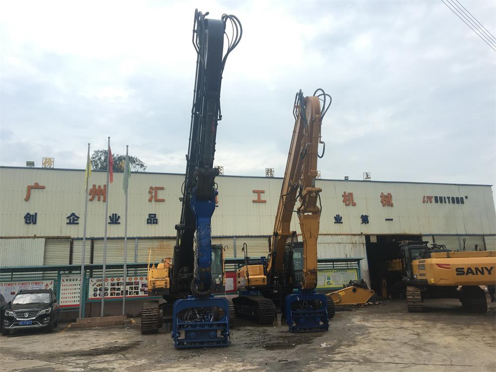 挖掘機(jī)打樁臂.jpg